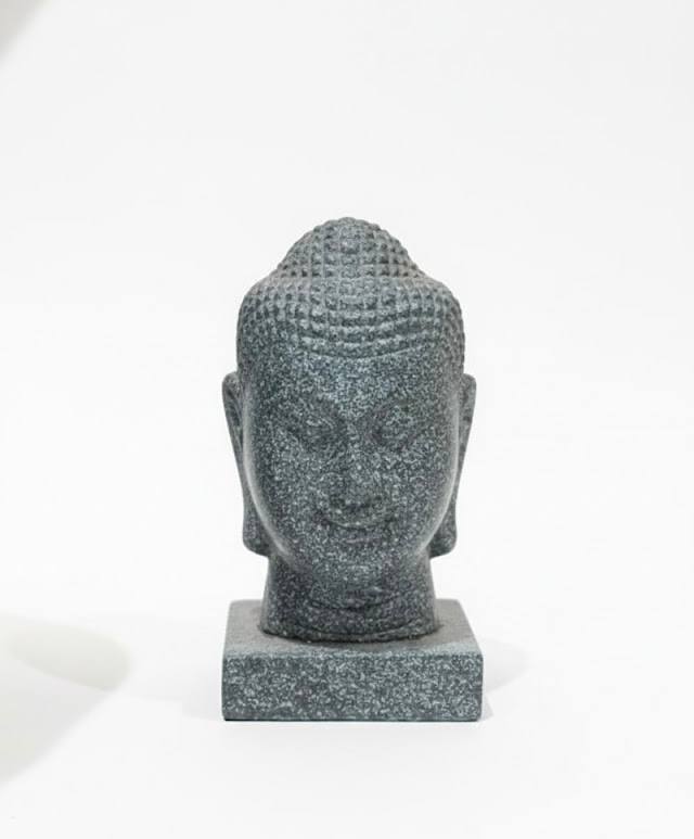 SMALL STATUE BUDDHA