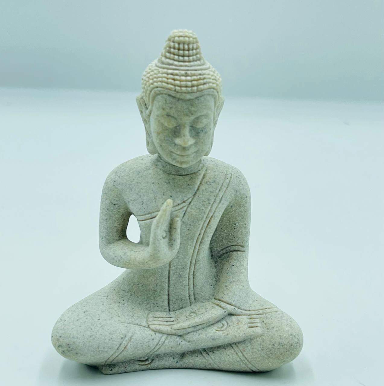 BIG STATUE SEATED BUDDHA