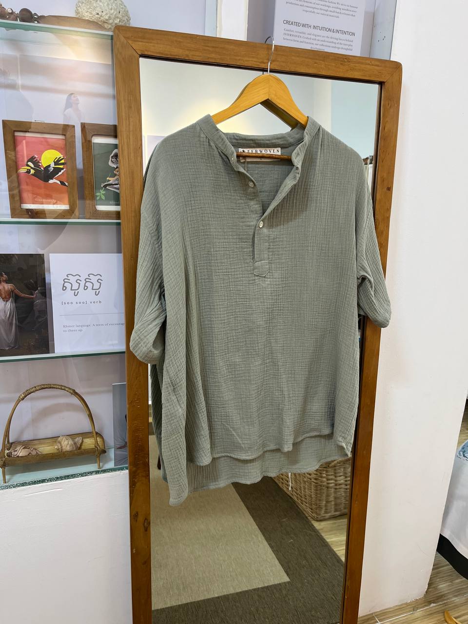 Men's: Collarless-Green-Size L